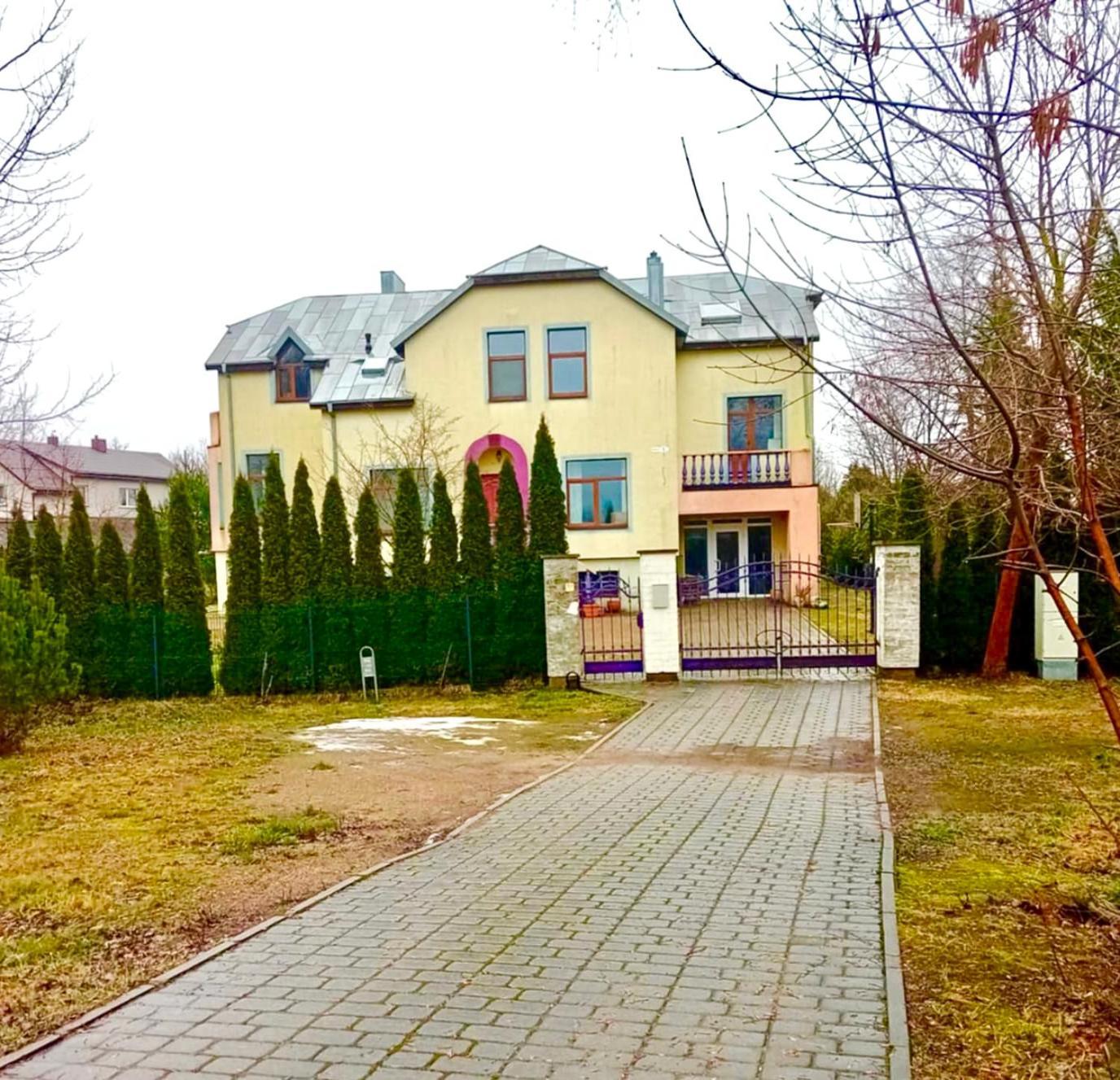 Wonderful 7 Bedroom Home In Vilnius Didzioji Reise Екстериор снимка